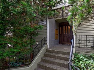 2327 Yale Ave E UNIT A, Seattle, WA 98102