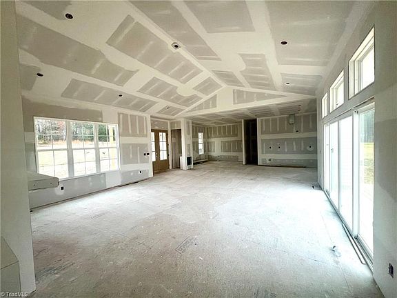 3rd image of 8755 Snow Camp Rd