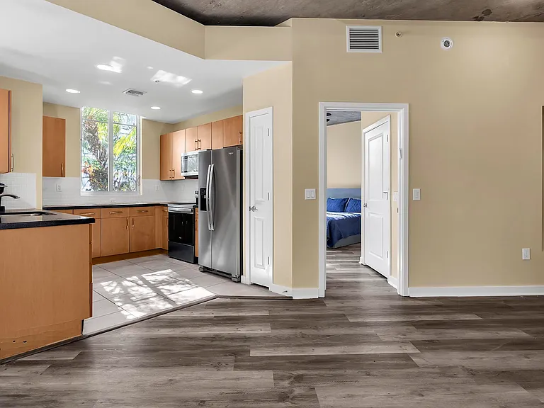 300 S Australian Ave #618 — Photo 15