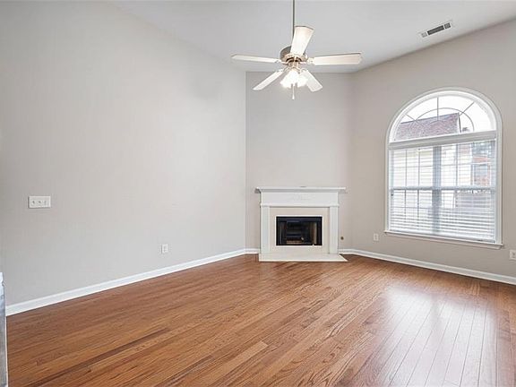 5th image of 50 N Beckman Ct