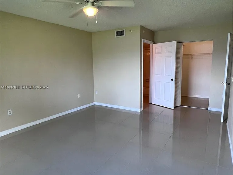 5061 Wiles Rd #102 — Photo 7