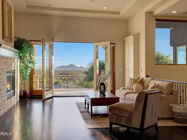 11547 E DREYFUS Avenue, Scottsdale, AZ 85259