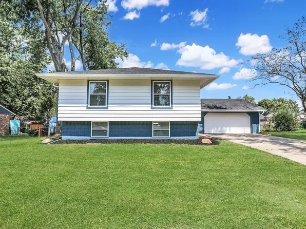 3618 Poinsettia Dr, Indianapolis, IN 46227