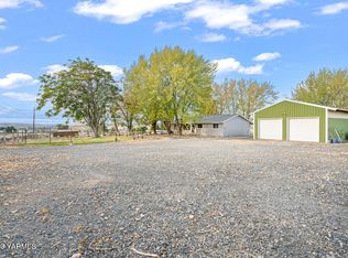 930 Cabin Ln, Selah, WA 98942