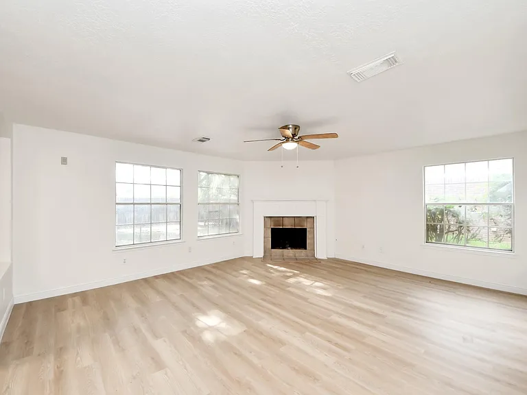 3046 Texas Oak Dr — Photo 27