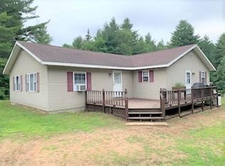 57 Guiles Rd, Edwards, NY 13635