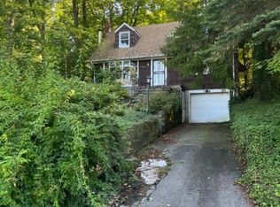 85 Mohawk Trl, Wayne, NJ 07470