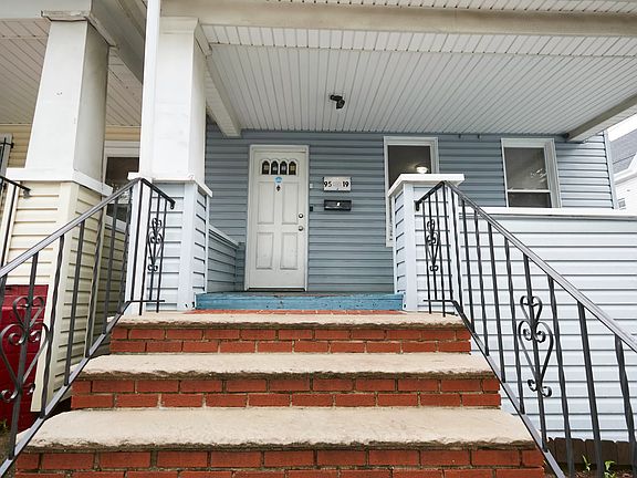3rd image of 9519 93rd St