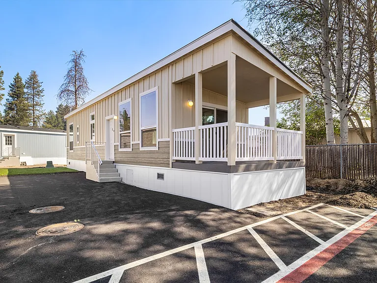 Unit could vary slightly with appliances and colors. Some pictures are virtually staged.
