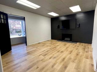 1413 Wabash Ave, Mattoon, IL 61938