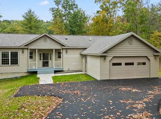 227 Boswell Hill Rd, Endicott, NY 13760