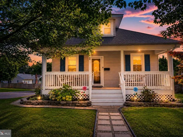 103 S Cedar Ave, Maple Shade, NJ 08052