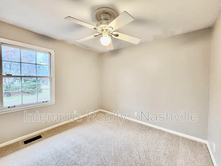 8124 Devens Dr — Photo 25