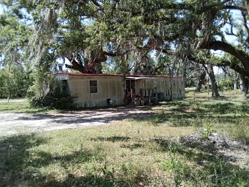 105 SE Catts Way Photo 1 105 SE Catts Way Photo 1