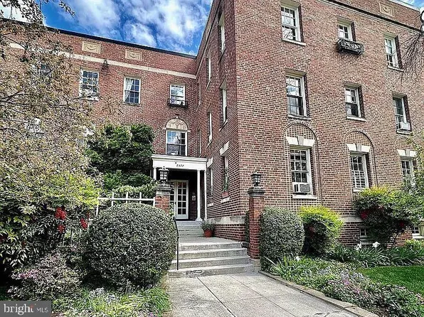 2527 Q St NW APT 206, Washington, DC 20007