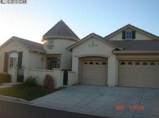 935 Suntan Ln, Brentwood, CA