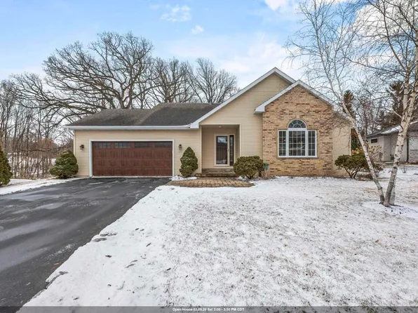 5366 Sand Beach Dr, Luxemburg, WI 54217