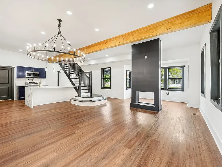 76 Market St — Photo 15