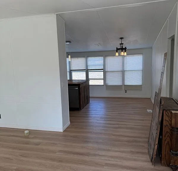 4019 Kelly Ct — Photo 9