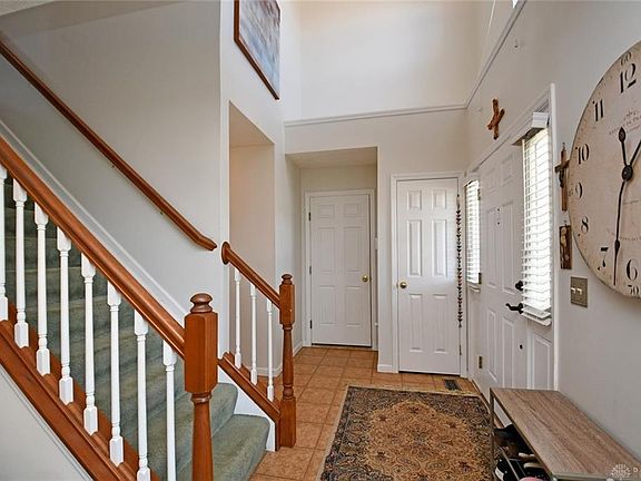 4th image of 194 Preakness Ct
