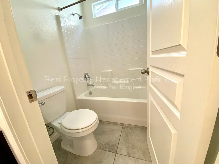 2534 Mustang Dr — Photo 39