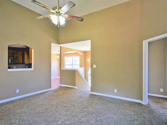 5th image of 1685 Parkside Dr