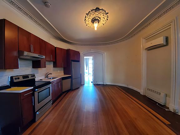 2nd image of 296 Benefit St #1A