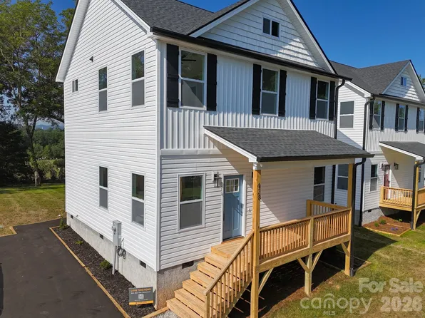 428 Hazel Mill Rd, Asheville, NC 28806