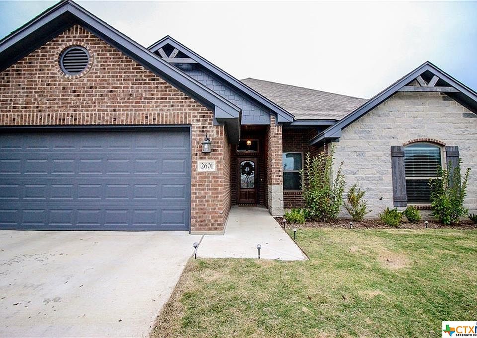 1st image of 2601 Crystal Ann Dr
