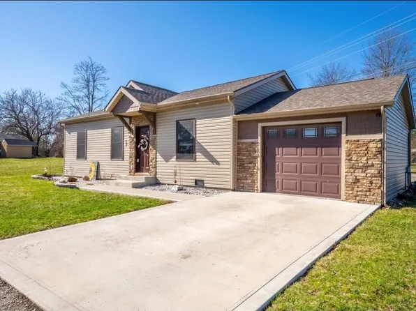 12123 Water St #1, Harlan, IN 46743