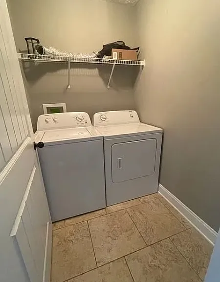 226 Azalea Dr — Photo 9