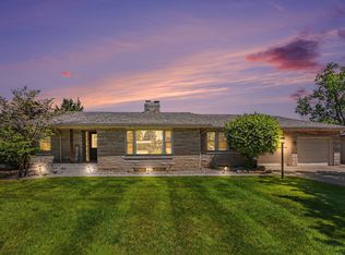 2910 Greenleaf Blvd, Elkhart, IN 46514