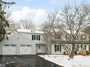 30 Ashlawn Cir, Malvern, PA 19355