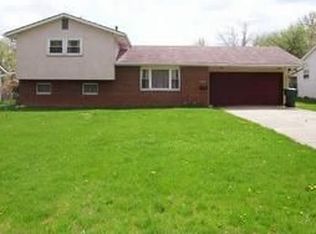 1267 Fishinger Rd, Columbus, OH 43221