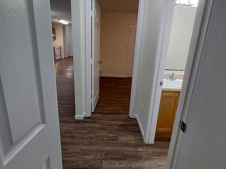 15143 Deer Creek Dr #B — Photo 22