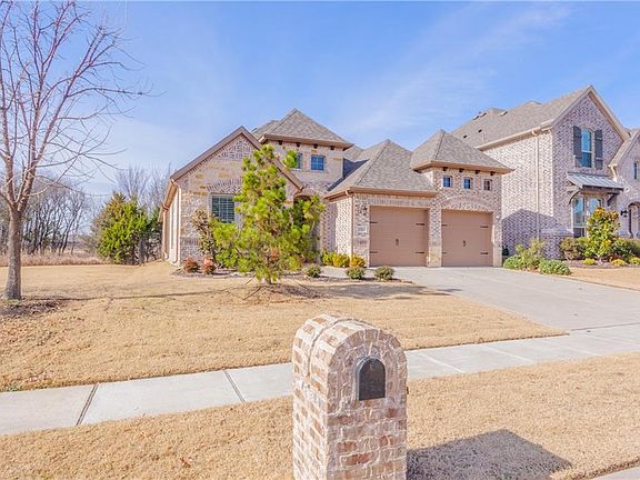 3rd image of 3701 Buckeye Dr