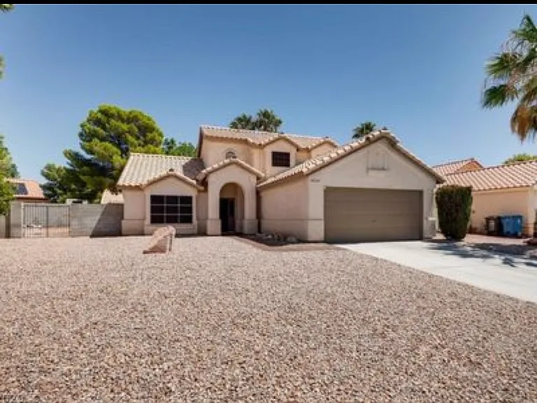 4824 Norway Ln — Photo 2