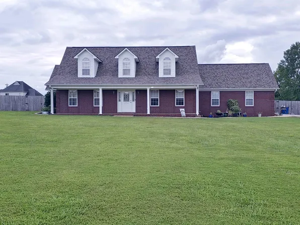 313 Rembert Dr, Atoka, TN 38004