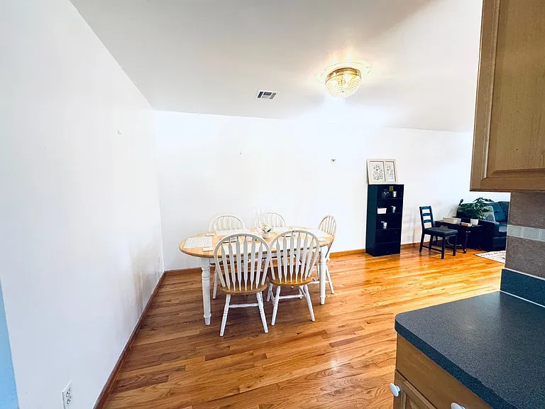 162 W 53rd St #2 — Photo 7