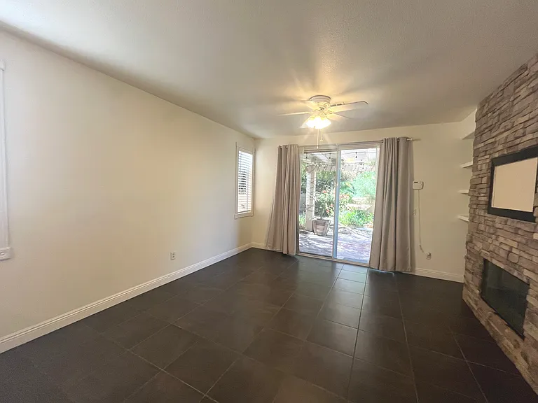 1809 Snow Spring Ln — Photo 60