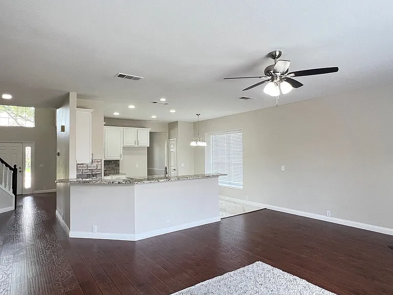 2505 Hunters Run Dr — Photo 12
