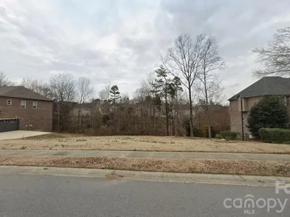 1224 Bershire Ln, Charlotte, NC 28262