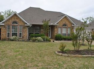 2009 Ravenstone Loop, College Station, TX 77845