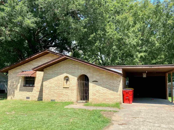814 N Morrill St, Morrilton, AR 72110