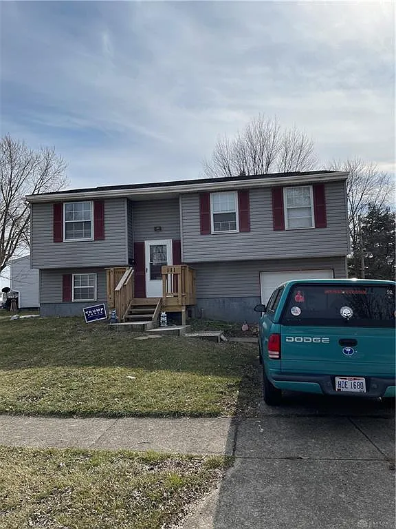111 Lightner Ln photo 1