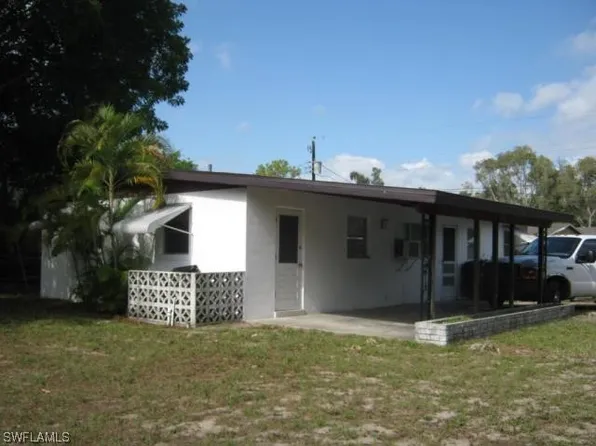 1742 Palm Dr, Fort Myers, FL 33907
