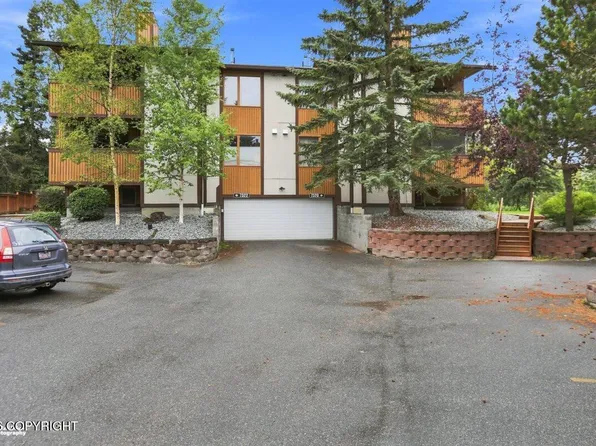 7320 Huntsmen Cir #18, Anchorage, AK 99518