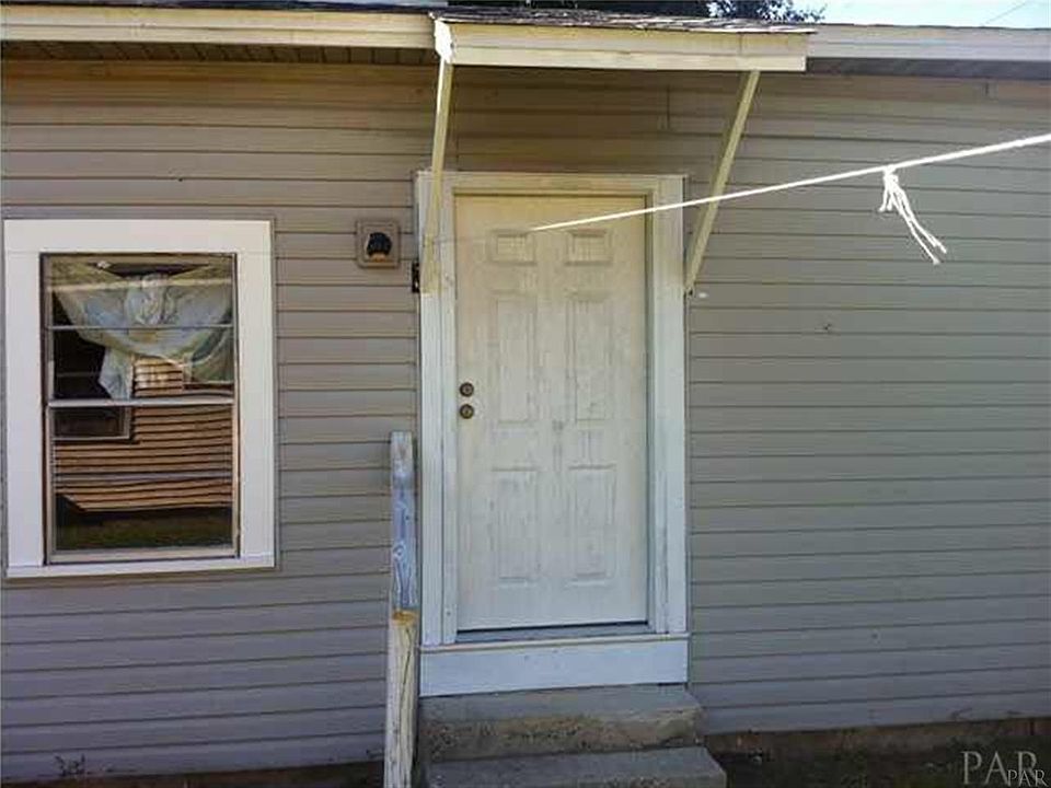 1st image of 223 N Carys Ln
