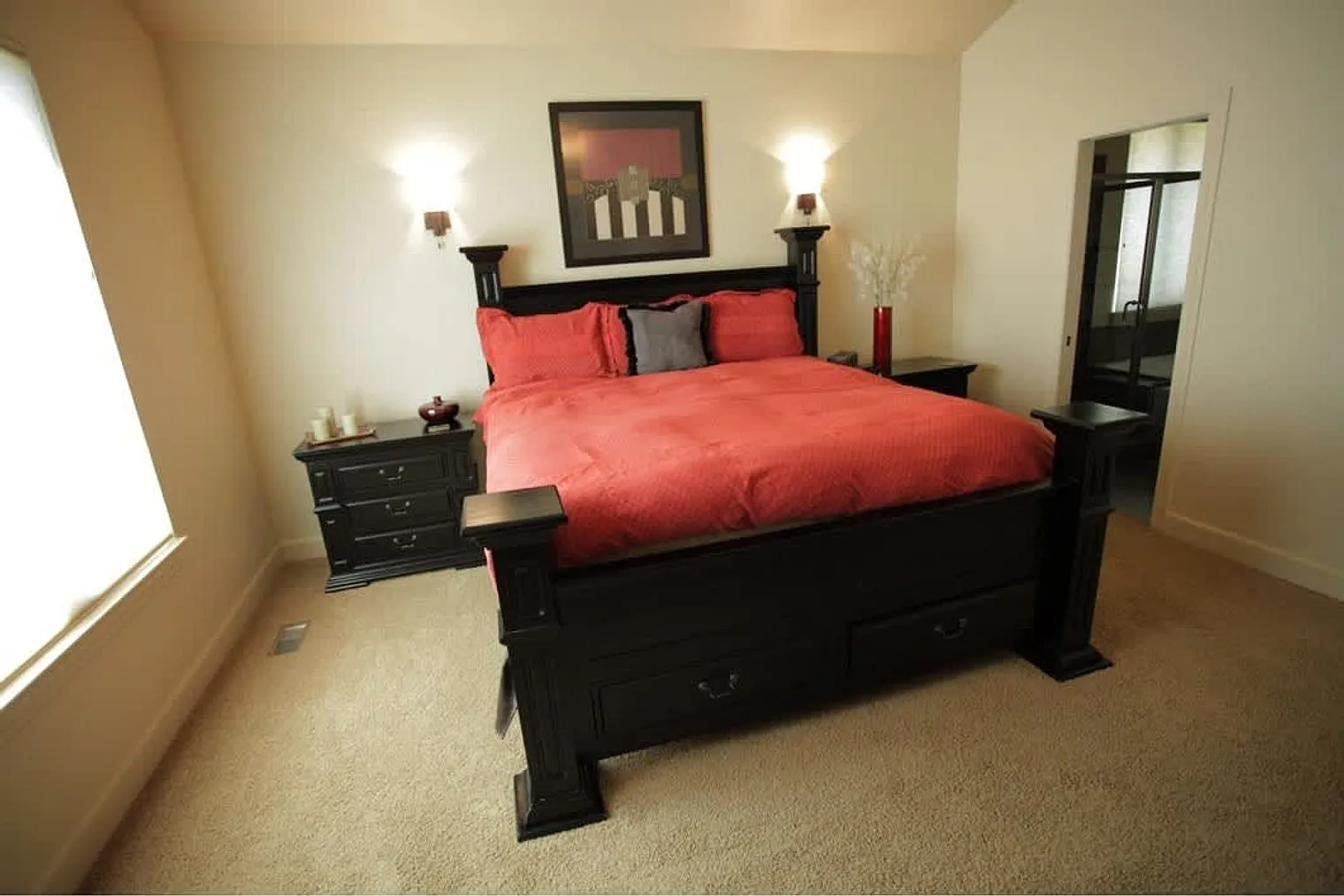 5 bed, 3.0 bath, 2798 sqft, $7,991 — Photo 2
