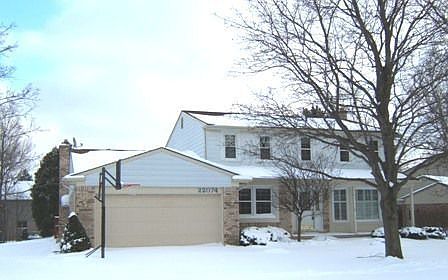 Traditional colonial with Northville Schools